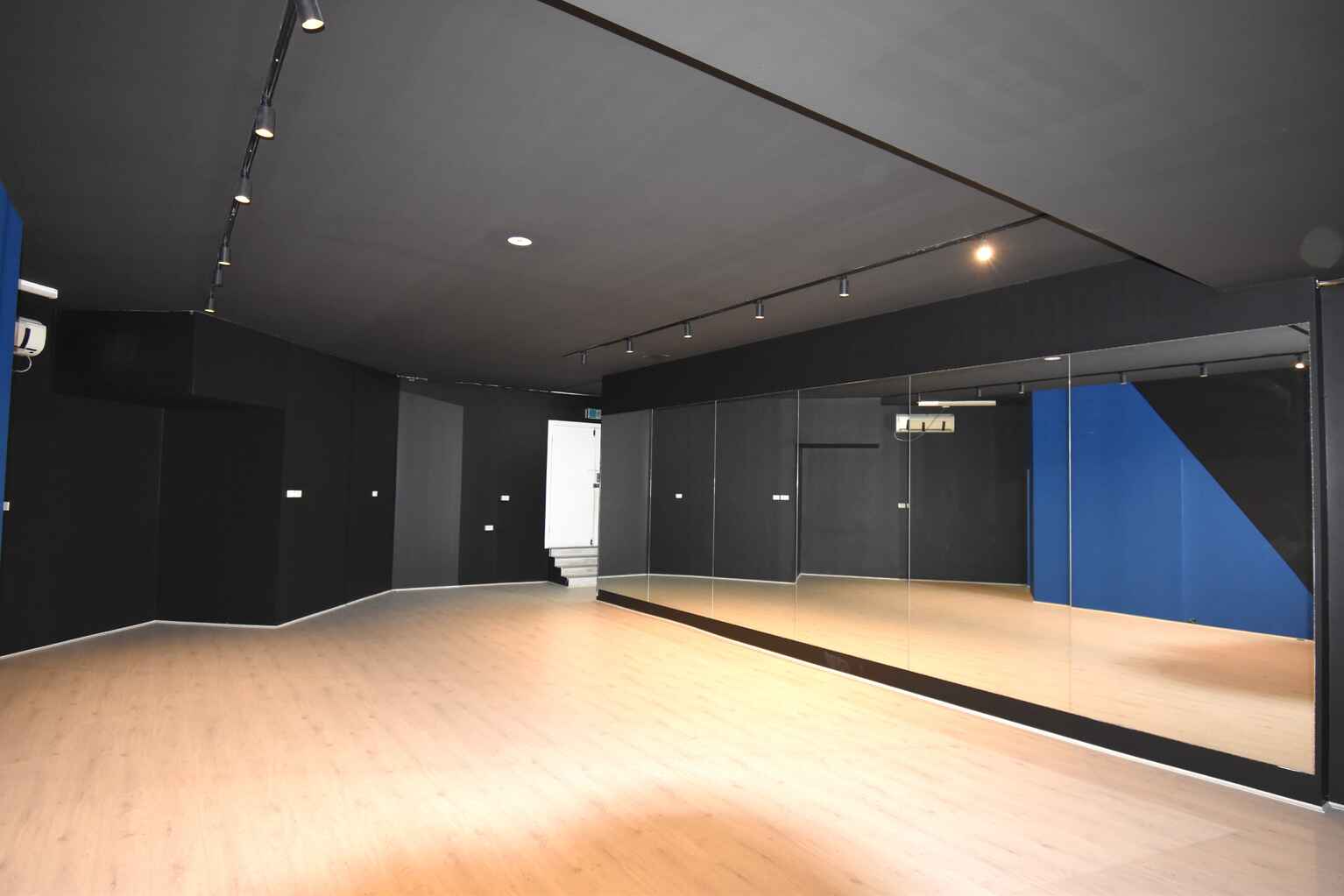 Shop 2 64 Bronte Road Bondi Junction